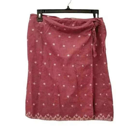 High Sierra Women's Heather Red Cotton White Embroidered Mini Wrap Skirt - Picture 1 of 10